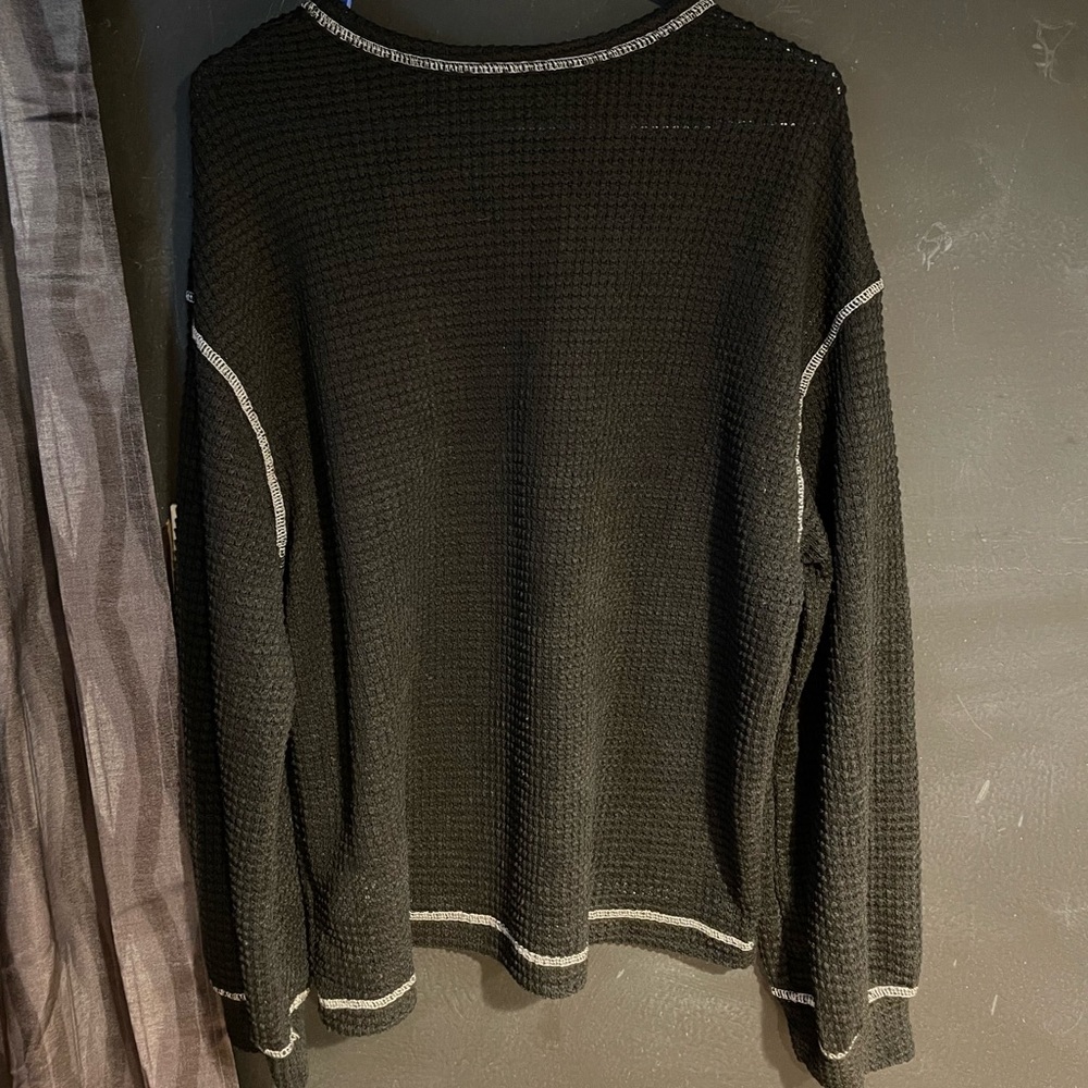 Women’s Long sleeve - Picture 2 of 2